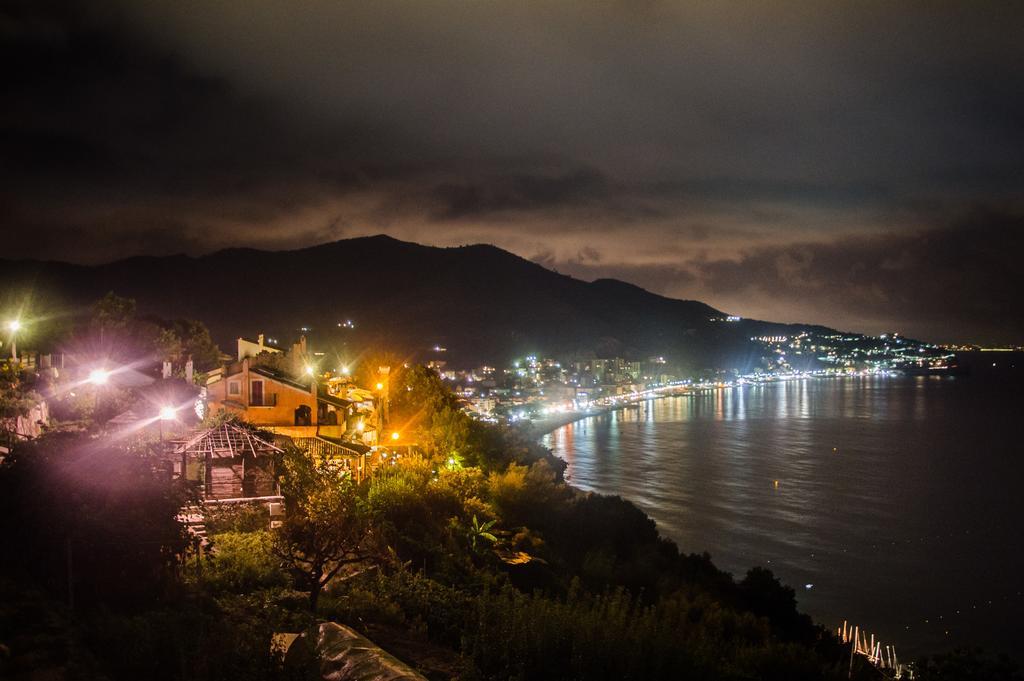 Paradiso Di Manu Noli